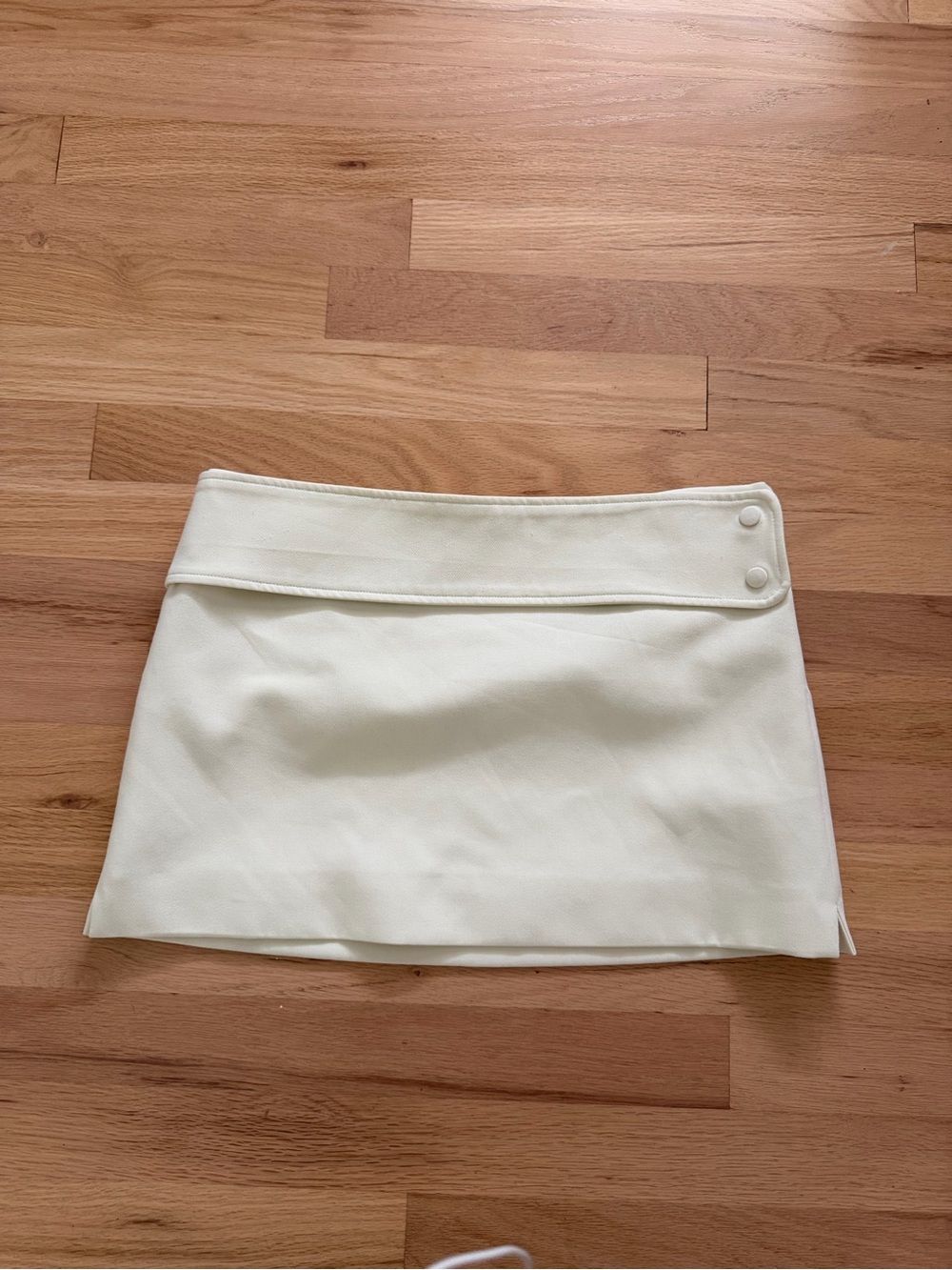 Zara Mid RiseMini Skirt with Button-Detail Waistband